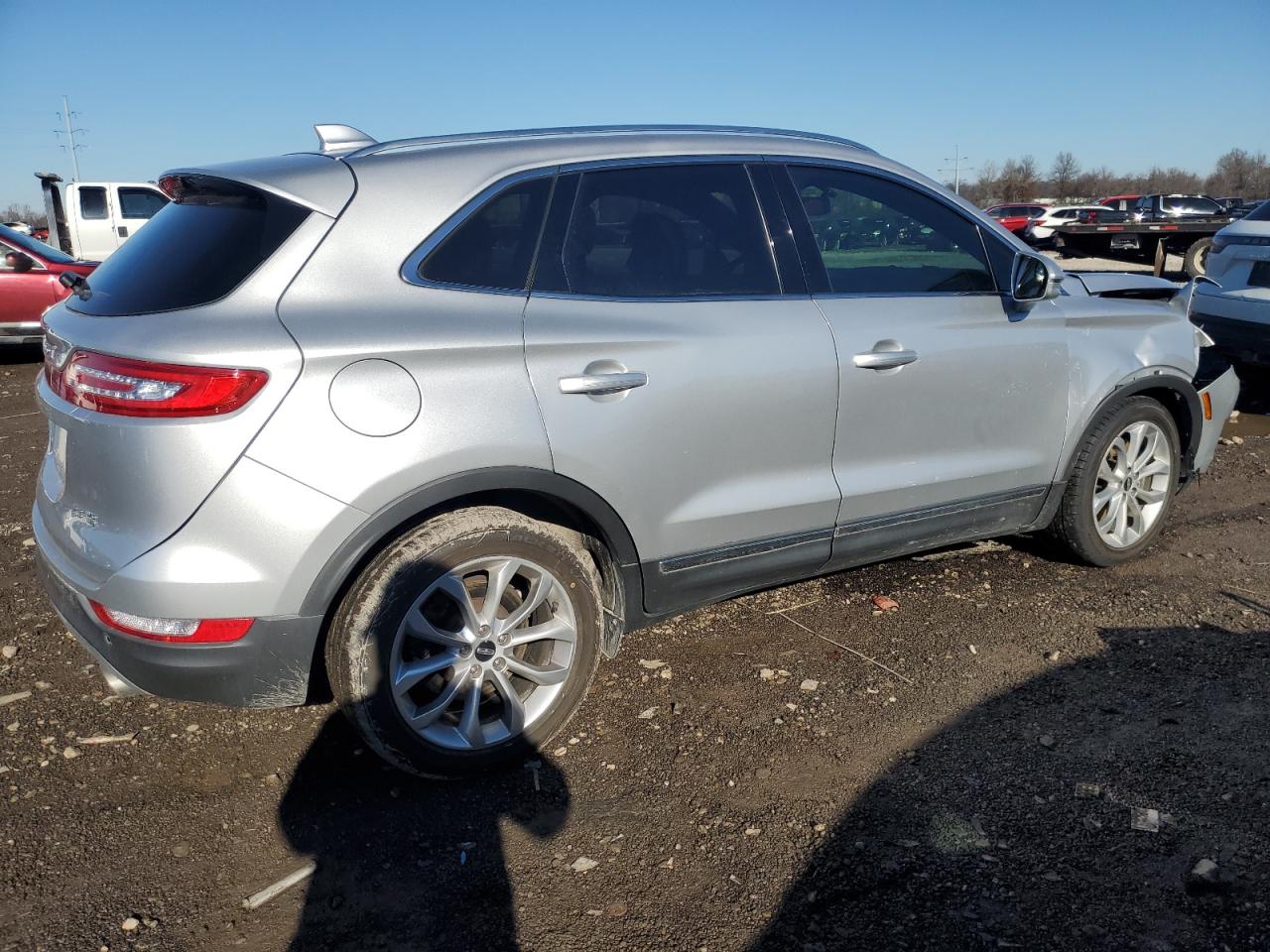 Obraz 3 z 2015 LINCOLN MKC  2015 z VIN 5LMTJ2AH3FUJ05118