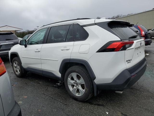 Image 2 of 2021 TOYOTA RAV4 XLE 2021 with VIN 2T3P1RFV6MW199477