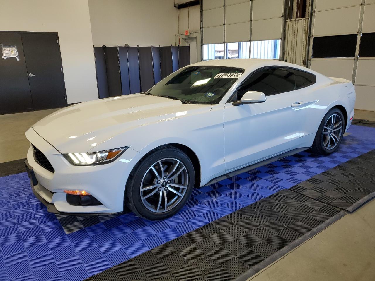 Изображение 1 2017 FORD MUSTANG  2017 с VIN 1FA6P8THXH5230672