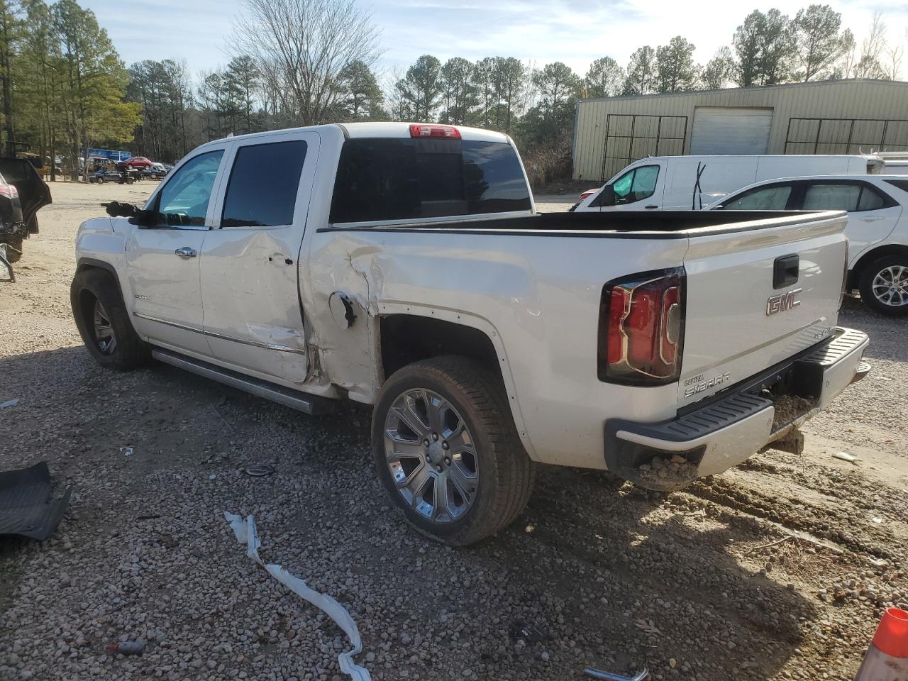 Изображение 2 2017 GMC SIERRA K1500 DENALI 2017 с VIN 3GTU2PEJ5HG492828
