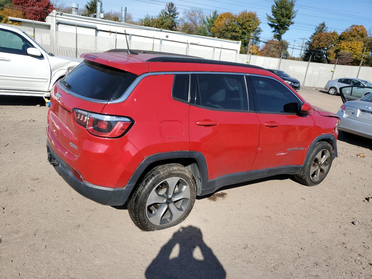 Image 3 of 2017 JEEP COMPASS LATITUDE 2017 with VIN 3C4NJDBB3HT655955