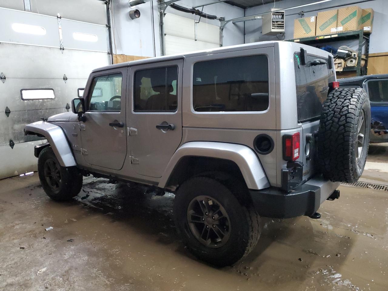Obraz 2 z 2016 JEEP WRANGLER UNLIMITED SAHARA 2016 z VIN 1C4BJWEG5GL159538