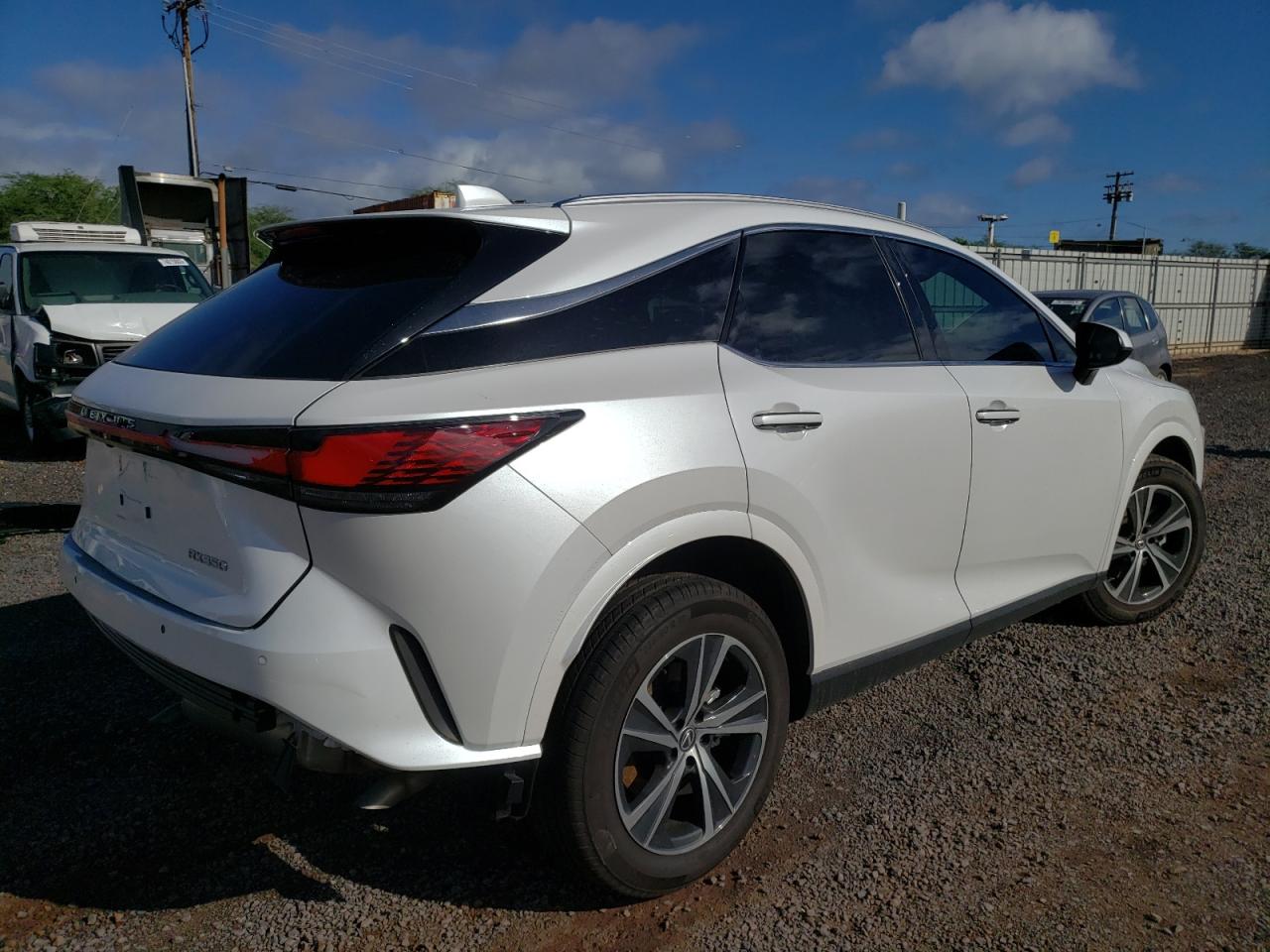 Изображение 3 2023 LEXUS RX 350 BASE 2023 с VIN 2T2BAMBA6PC012894