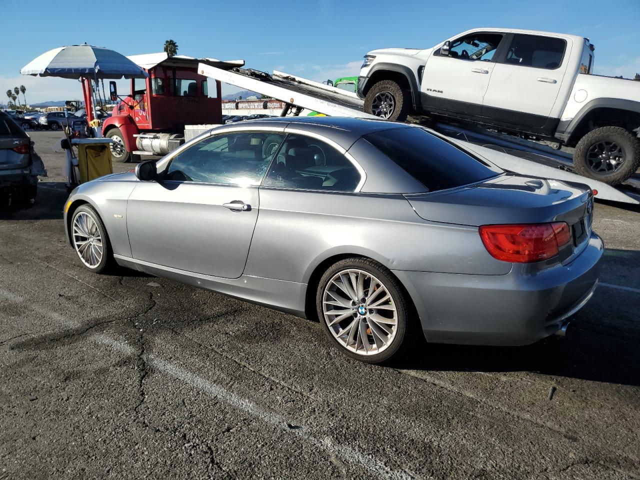 Image 2 of 2011 BMW 335 I 2011 with VIN WBADX7C53BE580828