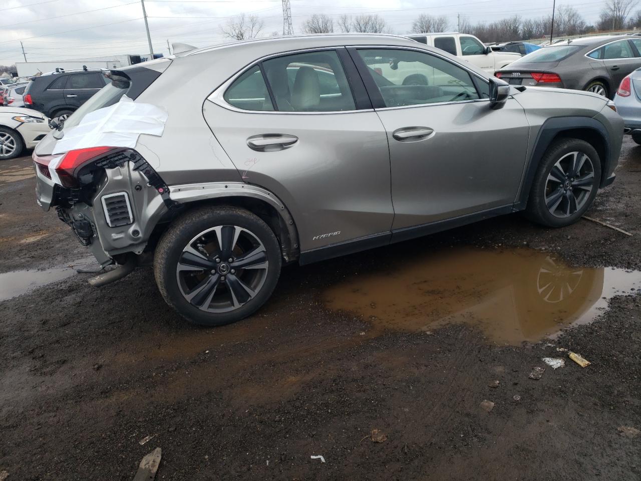 Image 3 of 2021 LEXUS UX 250H 2021 with VIN JTHP9JBH0M2050872