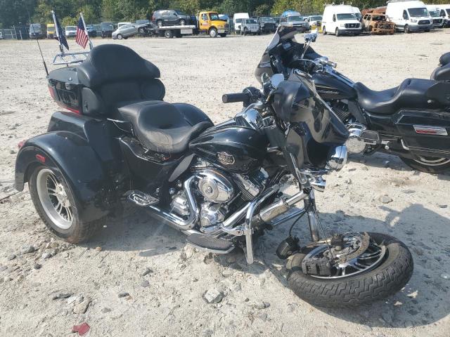 Obraz 1 z 2011 HARLEY-DAVIDSON FLHTCUTG  2011 z VIN 1HD1MAM12BB852728