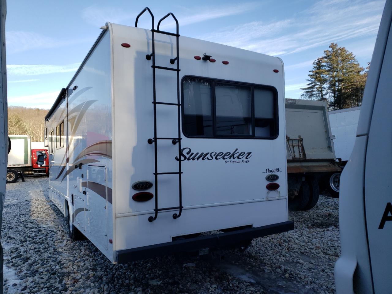 Изображение 3 2017 FORD ECONOLINE E450 SUPER DUTY CUTAWAY VAN 2017 с VIN 1FDXE4FS7HDC36032