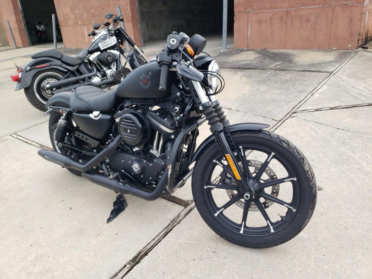 Obraz 1 z 2022 HARLEY-DAVIDSON XL883 N 2022 z VIN 1HD4LE210NB415647