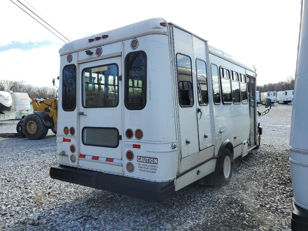 Image 3 of 2014 FORD ECONOLINE E450 SUPER DUTY CUTAWAY VAN 2014 with VIN 1FDFE4FS9EDA91745