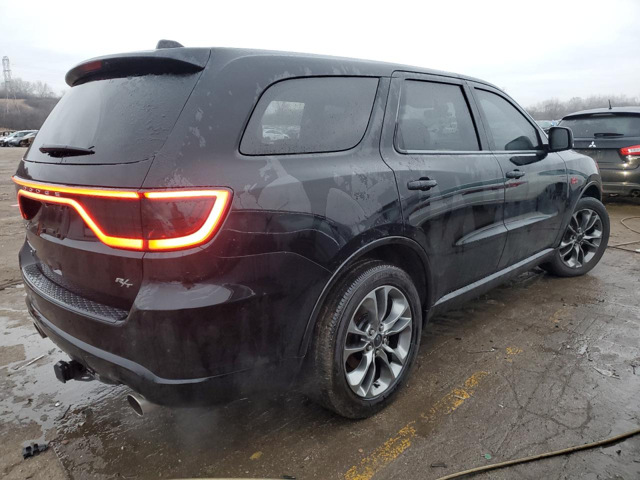 Image 3 of 2019 DODGE DURANGO R/T 2019 with VIN 1C4SDJCT3KC812077