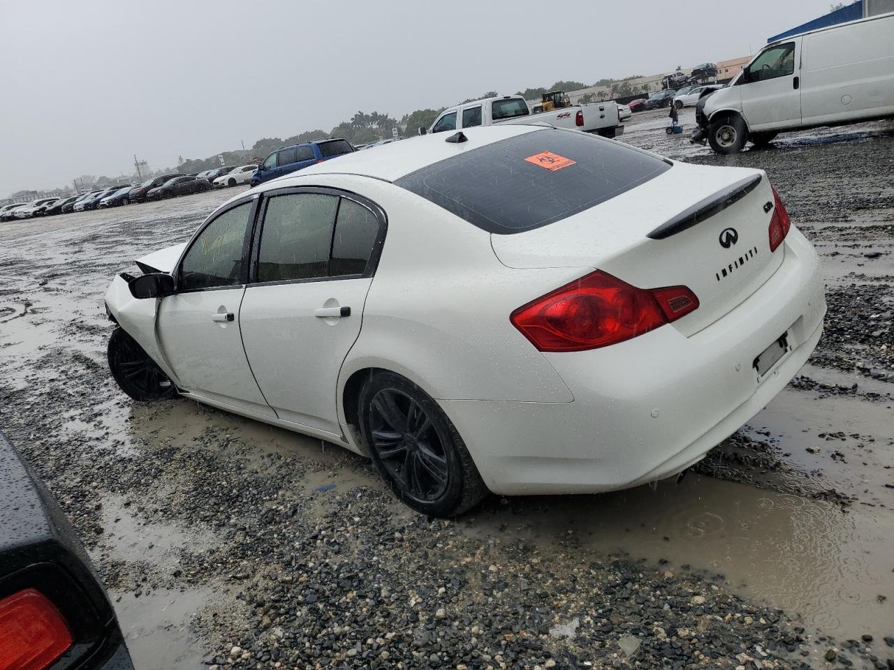 Obraz 2 z 2012 INFINITI G37  2012 z VIN JN1CV6AR0CM974334
