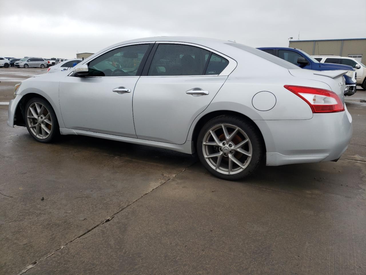Image 2 of 2011 NISSAN MAXIMA S 2011 with VIN 1N4AA5AP1BC868834