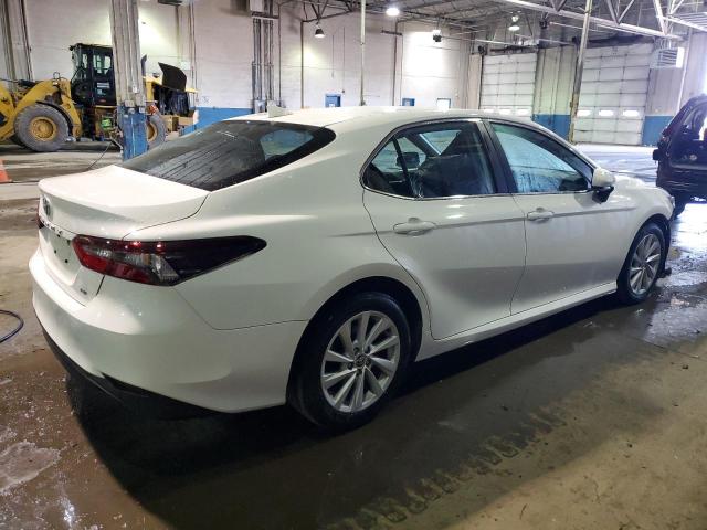 Image 3 of 2022 TOYOTA CAMRY LE 2022 with VIN 4T1C11AKXNU623010