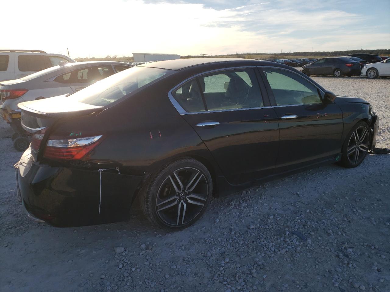 Obraz 3 z 2016 HONDA ACCORD SPORT 2016 z VIN 1HGCR2F54GA098067