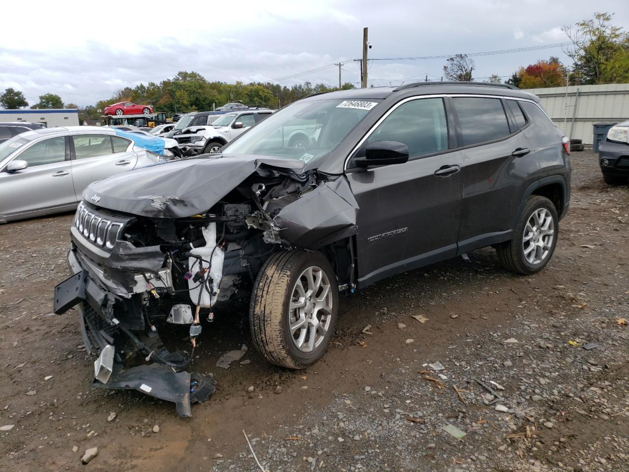 Image 1 of 2022 JEEP COMPASS LATITUDE LUX 2022 with VIN 3C4NJDFB5NT212518