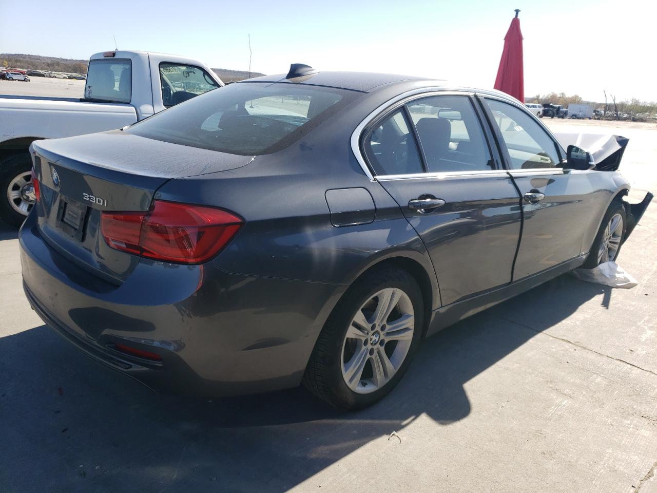 Image 3 of 2018 BMW 330 I 2018 with VIN WBA8B9G54JNU98479