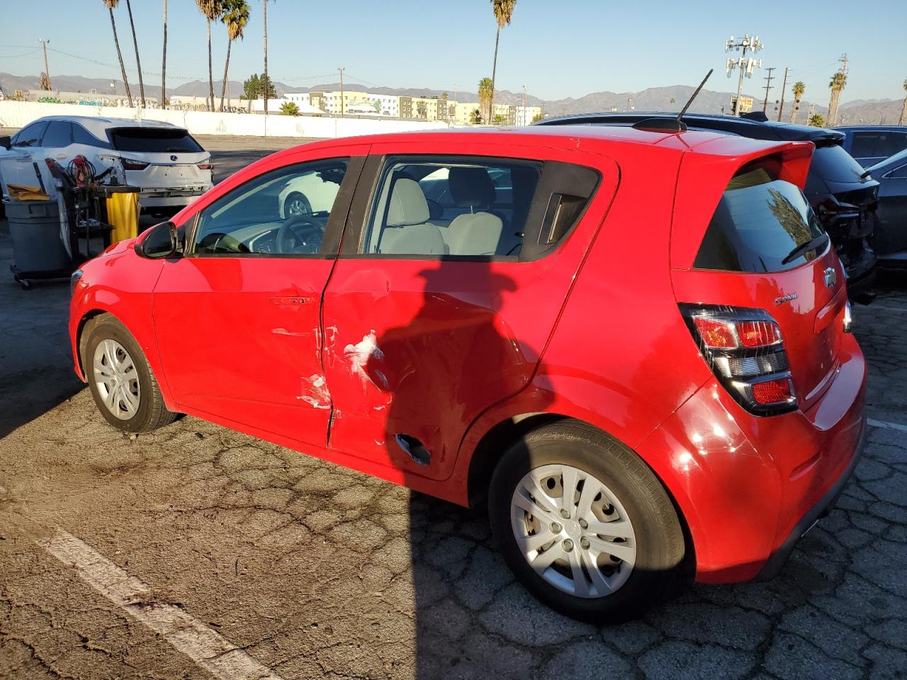 Изображение 2 2020 CHEVROLET SONIC  2020 с VIN 1G1JG6SB5L4128337