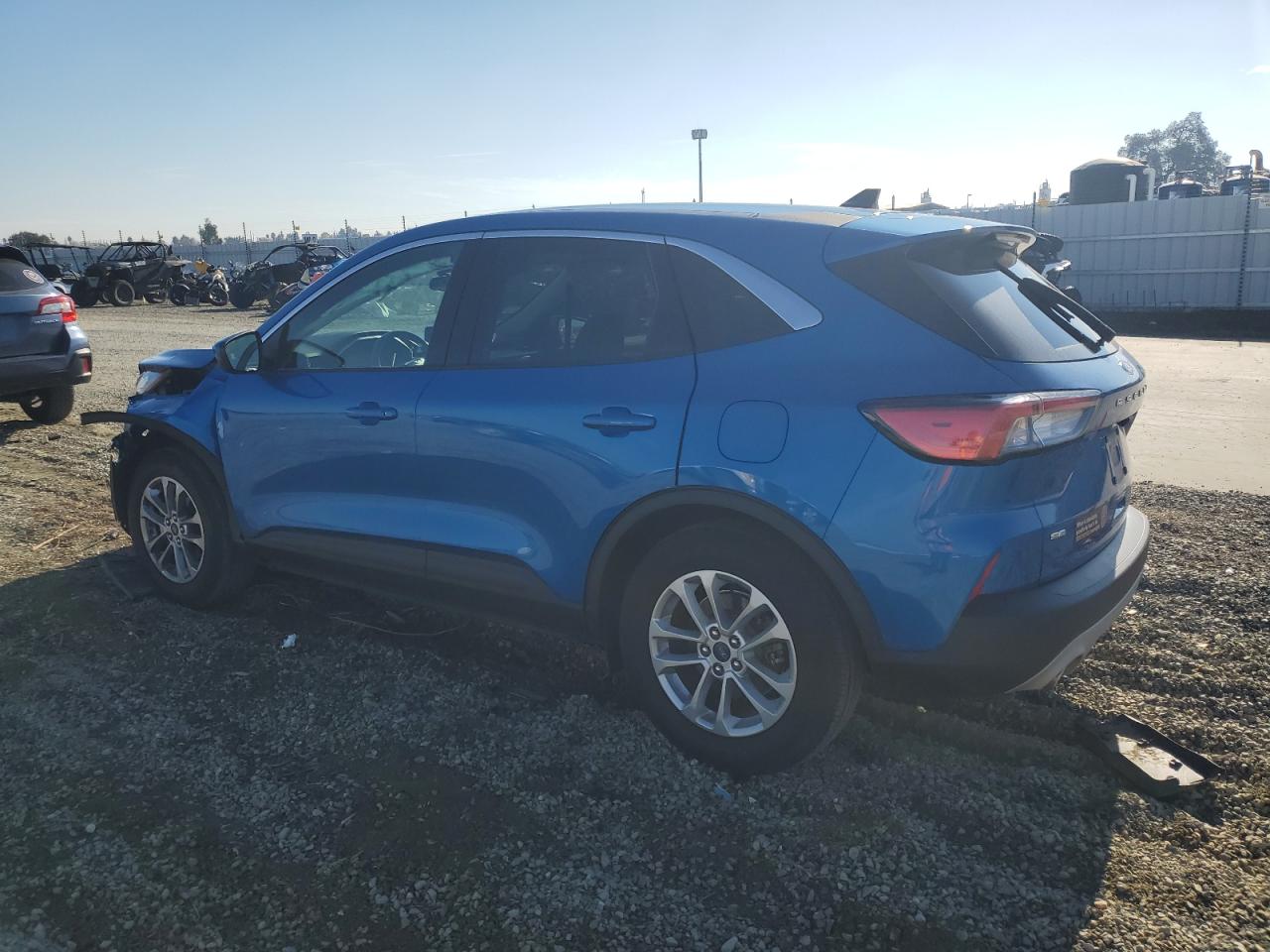 Image 2 of 2021 FORD ESCAPE SE 2021 with VIN 1FMCU0G6XMUA46876