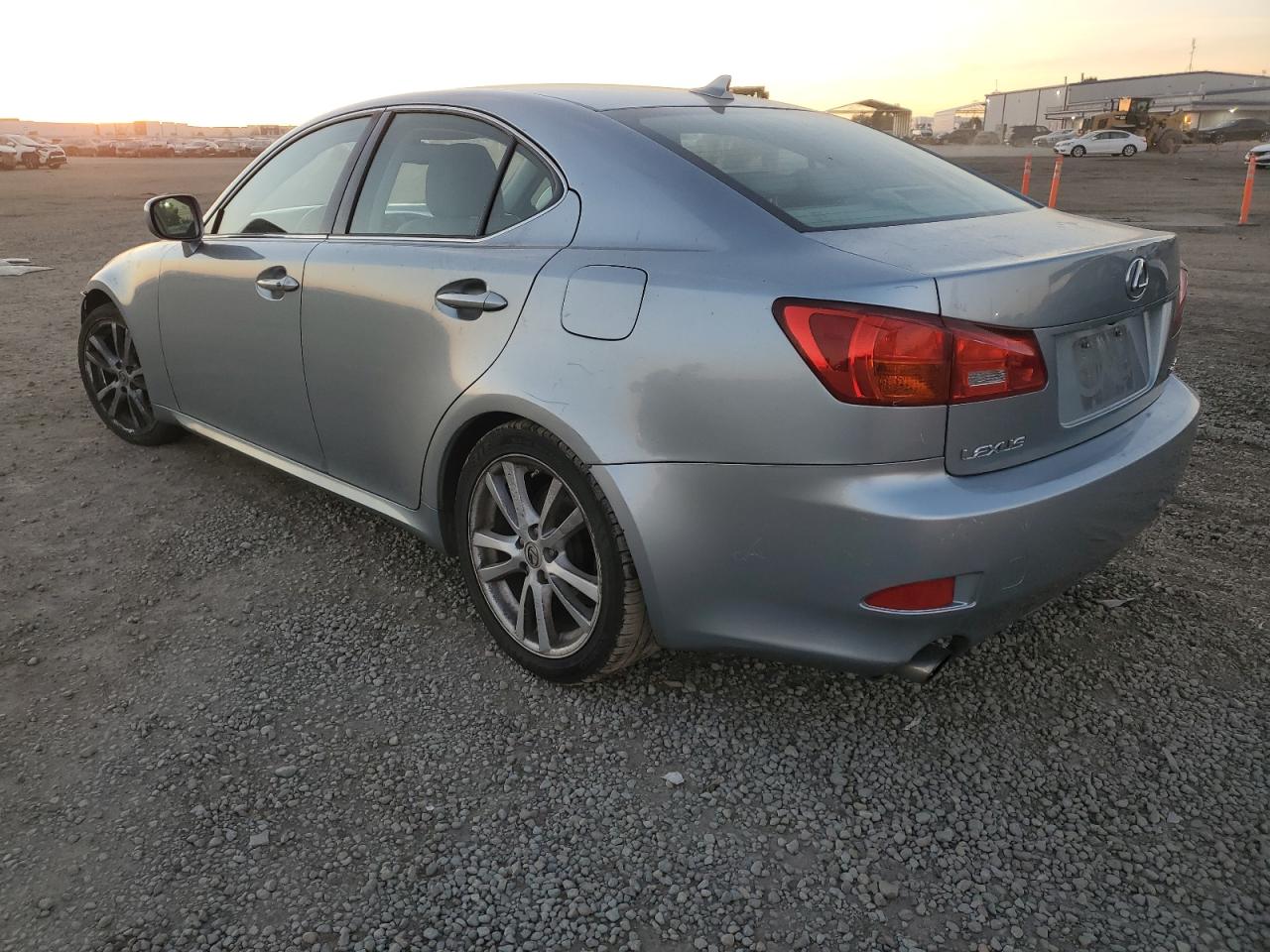 Изображение 2 2007 LEXUS IS 250 2007 с VIN JTHBK262075035012