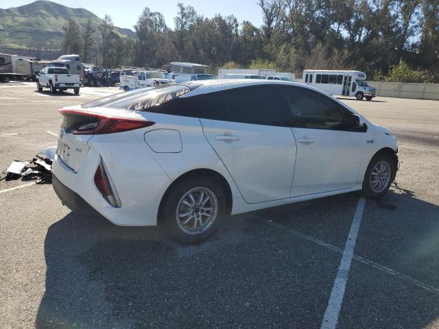 Image 3 of 2020 TOYOTA PRIUS PRIME LE 2020 with VIN JTDKARFP9L3161545