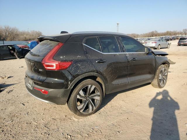 Image 3 of 2023 VOLVO XC40 PLUS 2023 with VIN YV4L12UN7P2013108