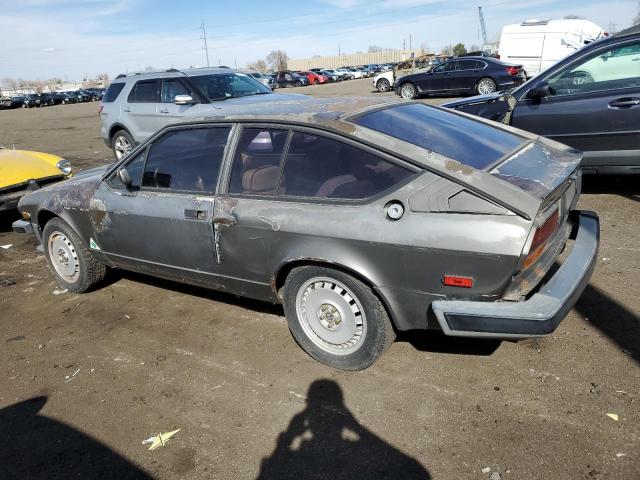 Image 2 of 1981 ALFA ROMEO GT V6 2.5 1981 with VIN ZARAA6694B1001567