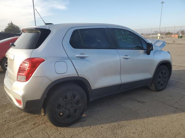 Image 3 of 2018 CHEVROLET TRAX LS 2018 with VIN 3GNCJKSB8JL386540