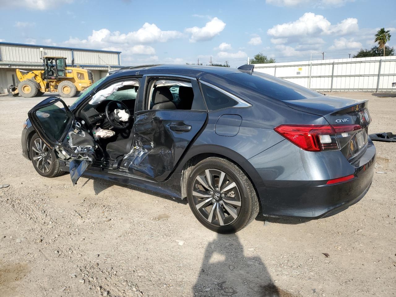 Изображение 2 2023 HONDA CIVIC EX 2023 с VIN 2HGFE1F74PH307040
