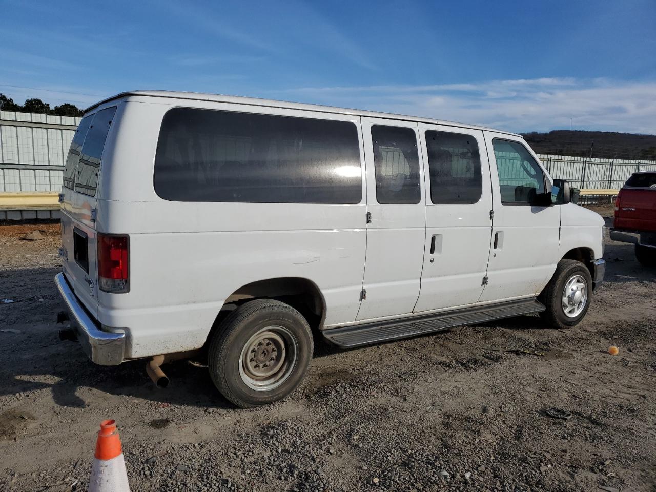 Изображение 3 2012 FORD ECONOLINE E350 SUPER DUTY WAGON 2012 с VIN 1FBNE3BLXCDA77749