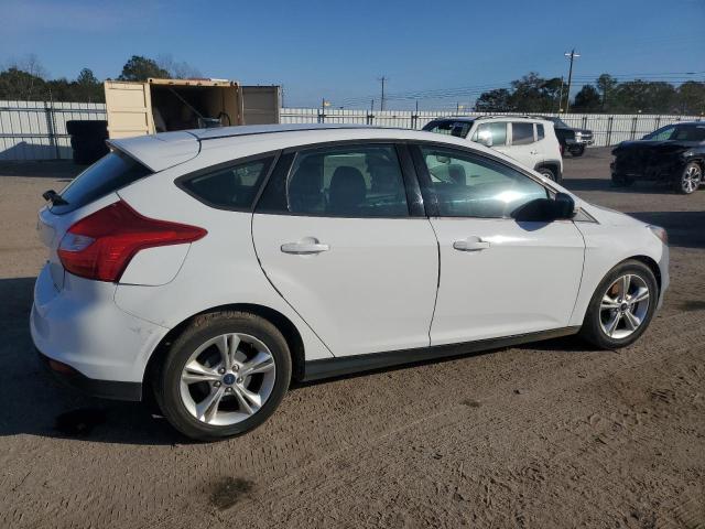 Image 3 of 2014 FORD FOCUS SE 2014 with VIN 1FADP3K23EL278299