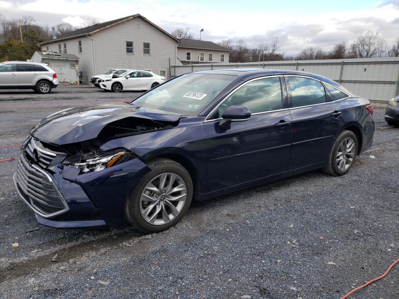 Obraz 2022 TOYOTA AVALON XLE 2022
