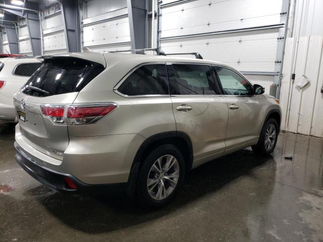 Image 3 of 2015 TOYOTA HIGHLANDER LE 2015 with VIN 5TDBKRFHXFS211877