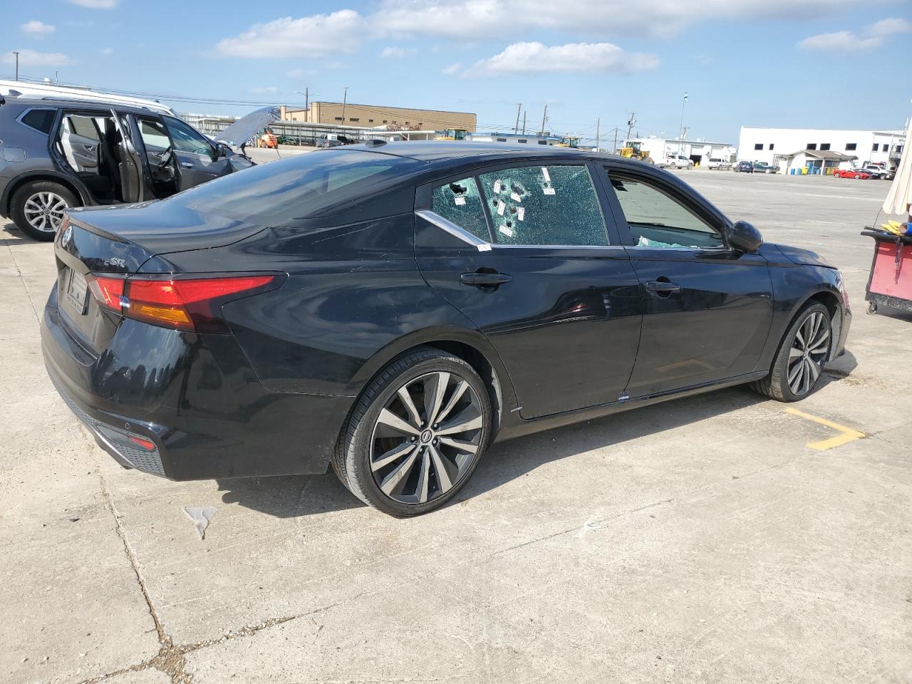 Image 3 of 2020 NISSAN ALTIMA SR 2020 with VIN 1N4BL4CV8LC154754