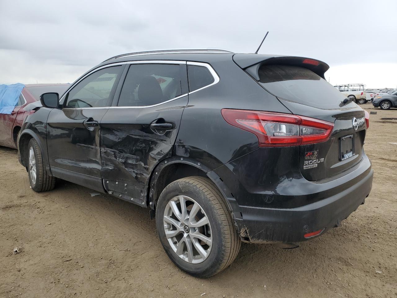 Obraz 2 z 2020 NISSAN ROGUE SPORT S 2020 z VIN JN1BJ1CW9LW369228