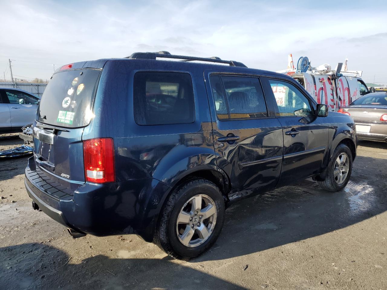 Image 3 of 2011 HONDA PILOT EXLN 2011 with VIN 5FNYF4H7XBB012980