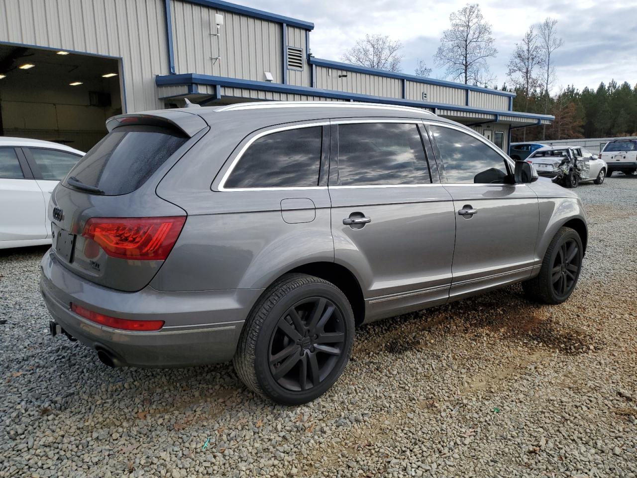 Изображение 3 2015 AUDI Q7 PREMIUM PLUS 2015 с VIN WA1LGAFE0FD017393