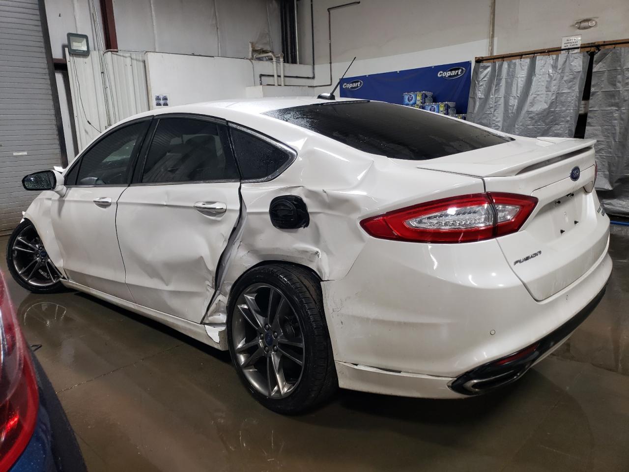 Изображение 2 2016 FORD FUSION TITANIUM 2016 с VIN 3FA6P0K92GR131240