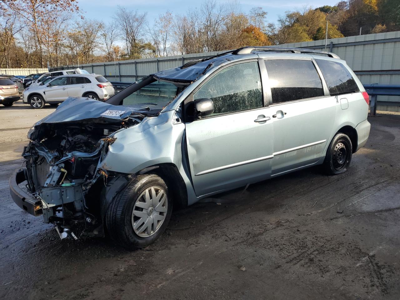 2005 TOYOTA SIENNA CE 2005 image