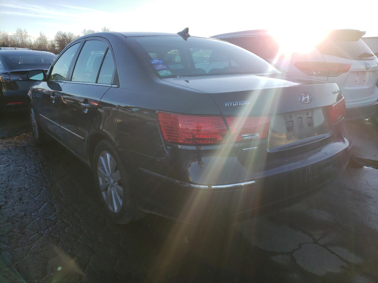 Image 2 of 2009 HYUNDAI SONATA SE 2009 with VIN 5NPEU46C99H519681