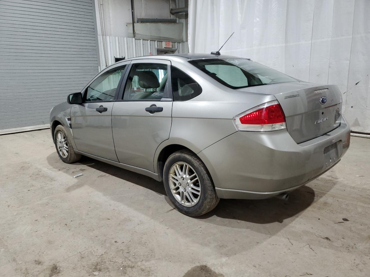 Изображение 2 2008 FORD FOCUS SE 2008 с VIN 1FAHP35N78W113236