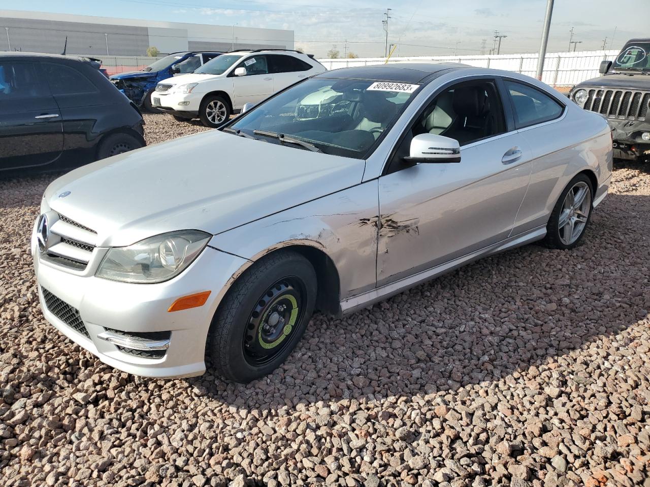 Obraz 1 z 2013 MERCEDES-BENZ C 250 2013 z VIN WDDGJ4HB5DF951702