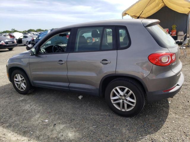 Image 2 of 2011 VOLKSWAGEN TIGUAN S 2011 with VIN WVGAV7AX5BW527506