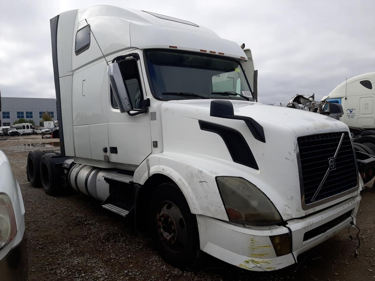 Изображение 2016 VOLVO VN VNL 2016