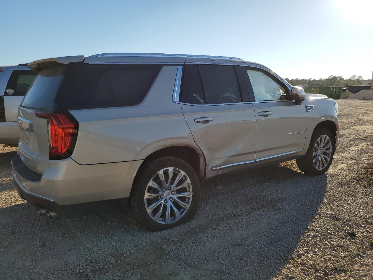 Изображение 3 2022 GMC YUKON DENALI 2022 с VIN 1GKS1DKL8NR287146