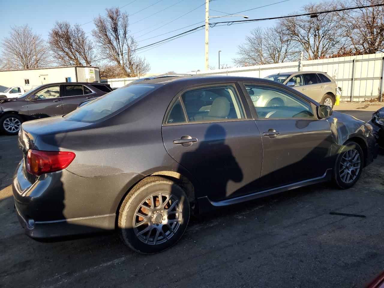 Image 3 of 2009 TOYOTA COROLLA BASE 2009 with VIN 1NXBU40E99Z044371