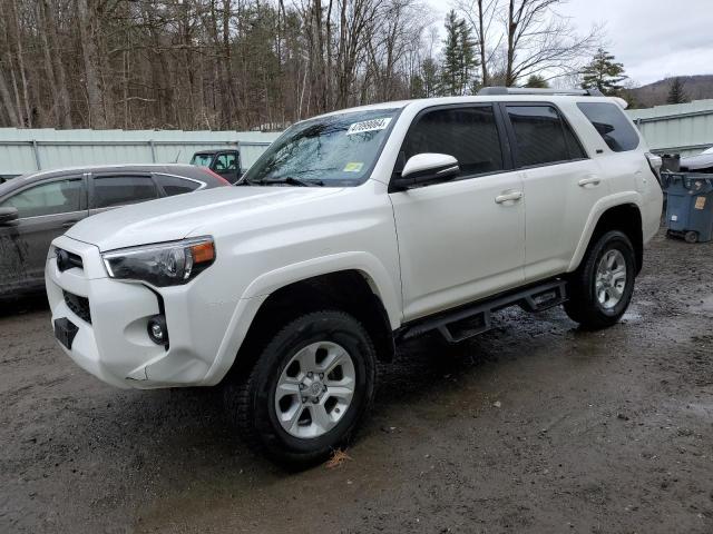 Изображение 1 2021 TOYOTA 4RUNNER SR5/SR5 PREMIUM 2021 с VIN JTENU5JR7M5855626