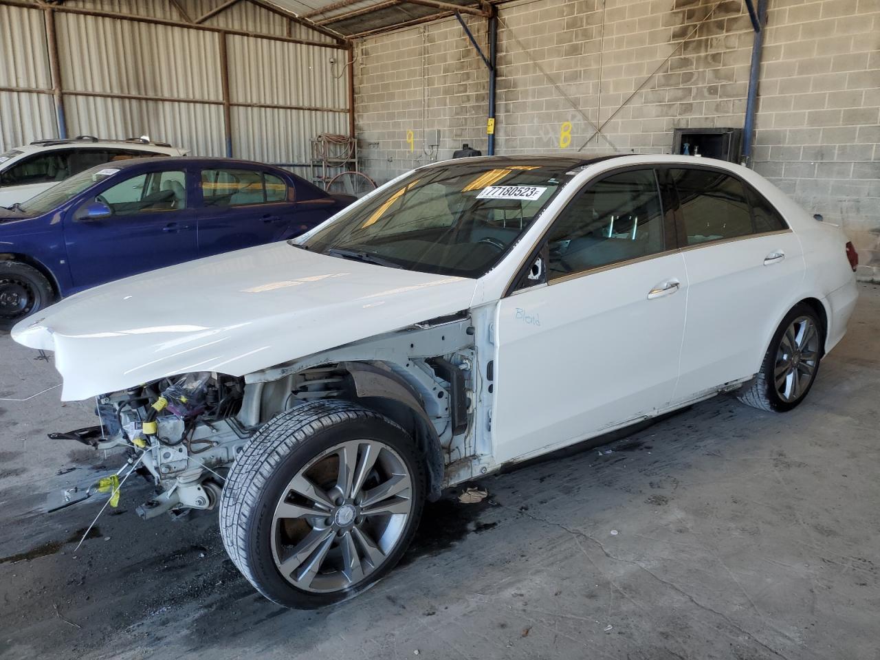 Obraz 1 z 2015 MERCEDES-BENZ E 350 2015 z VIN WDDHF5KBXFB107007