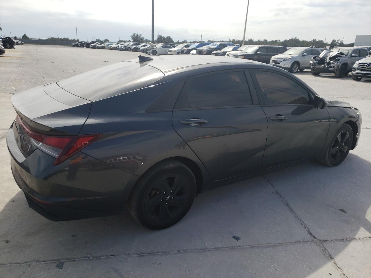Изображение 3 2021 HYUNDAI ELANTRA SEL 2021 с VIN 5NPLS4AG0MH029307