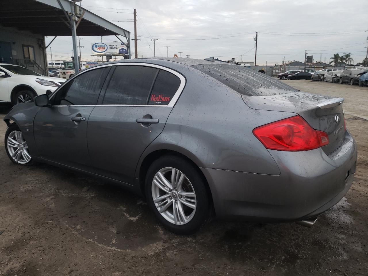 Image 2 of 2015 INFINITI Q40  2015 with VIN JN1CV6AP5FM501774