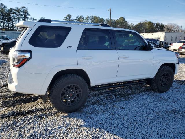 Obraz 3 z 2023 TOYOTA 4RUNNER SE 2023 z VIN JTENU5JR2P6141191